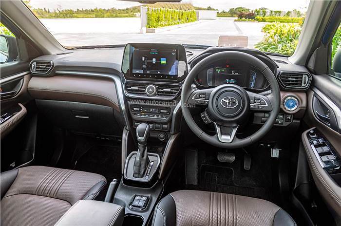Toyota Urban Cruiser Hyryder Interior - galaxy toyota
