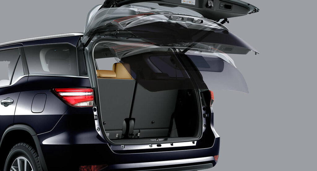 Toyota Fortuner Interior